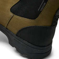 Woden Melvin Track Waterproof - Dark Olive/Black