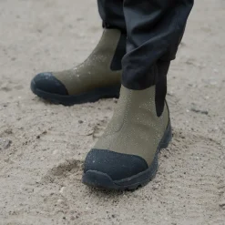 Woden Melvin Track Waterproof - Dark Olive/Black