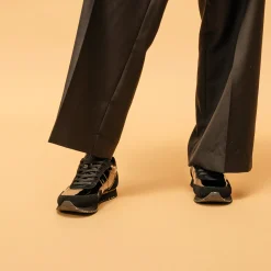 Women Woden Nora III Full Patent - Black