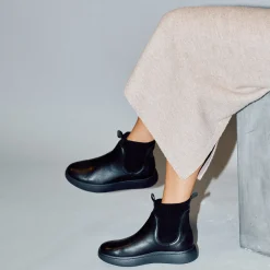 Women Woden Taylor Leather - Black